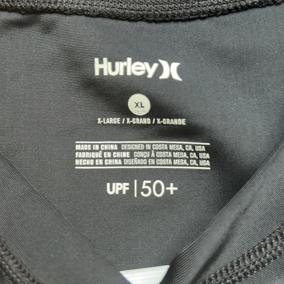 Black Hurley Swim Shirt Size XL Fits Like Medium - Picture 7 of 8